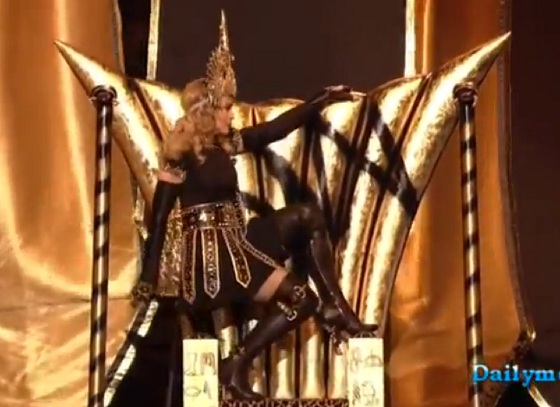 Madonna Live In Super Bowl 2012